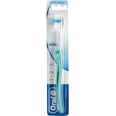 Productafbeelding Oral-B Tandenborstel 123 Indicator Medium